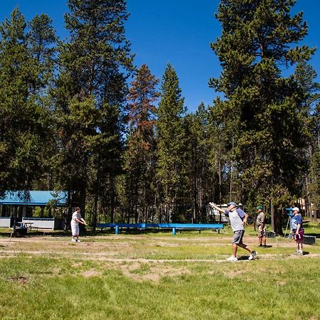 Bend-Sunriver Camping Resort Studio Cabin 6 外观 照片