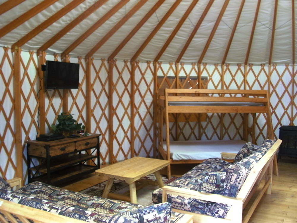 Bend-Sunriver Camping Resort Studio Cabin 6 外观 照片