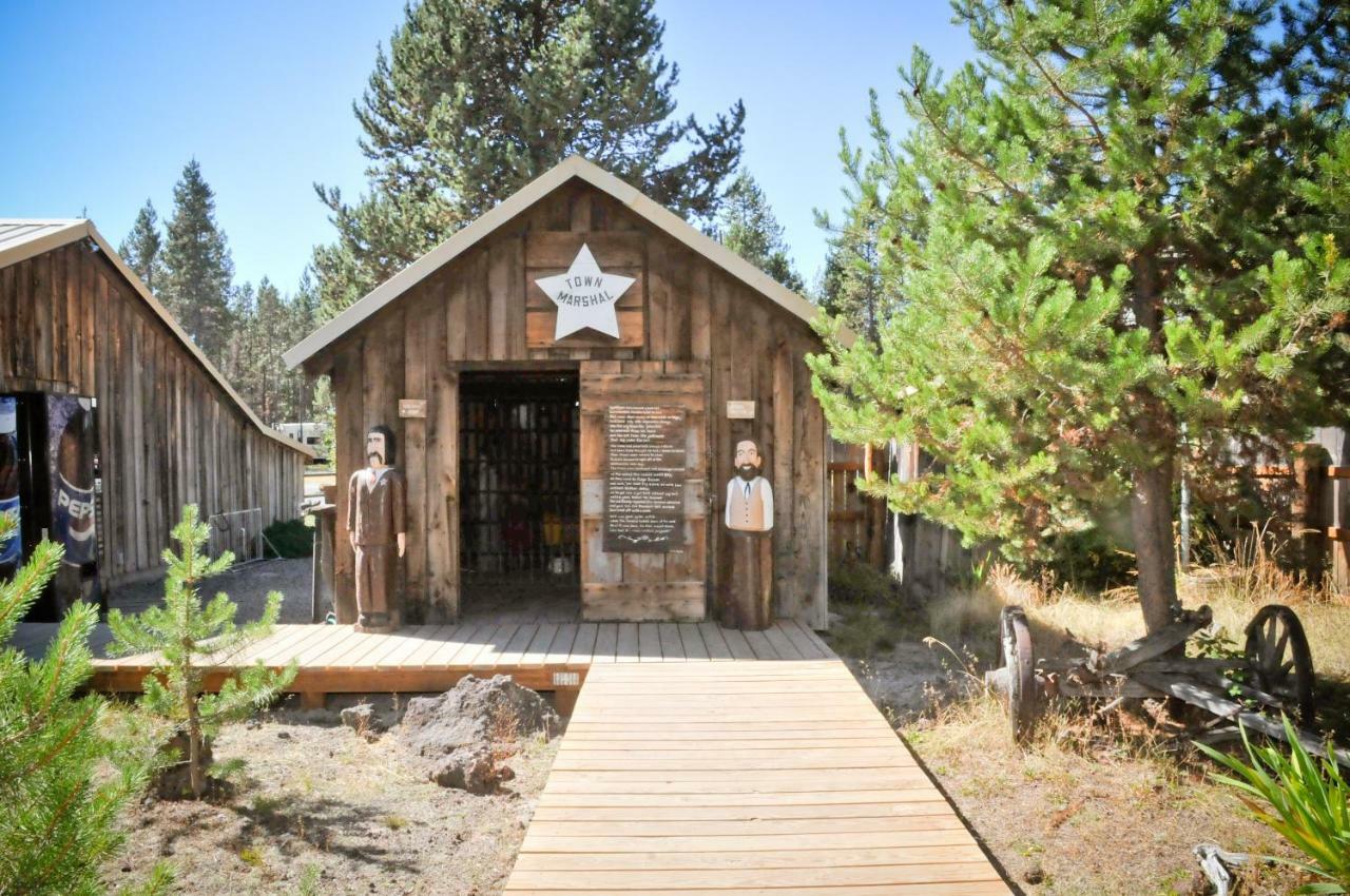 Bend-Sunriver Camping Resort Studio Cabin 6 外观 照片